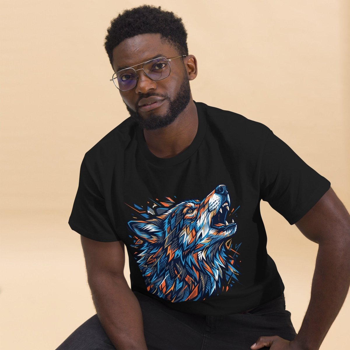 Men's Wolf Classic Tee - T-Shirt
